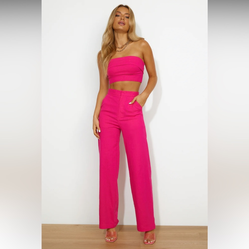 Hello Molly First Move crop top and pants